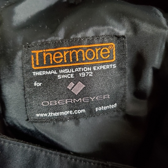 Obermeyer women's pant size 6 short. - Picture 9 of 10